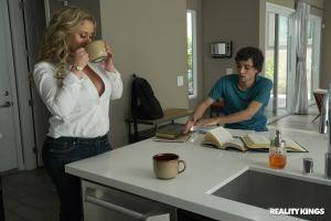 Original 3000 px/ 2000 px