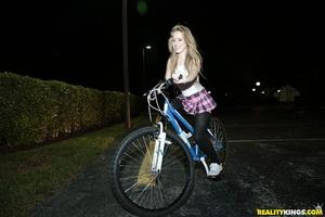 Original 3840 px/ 2560 px