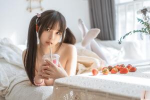 Original 2001 px/ 1332 px