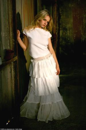 Original 1021 px/ 1536 px