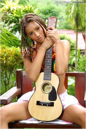 Original 900 px/ 1350 px