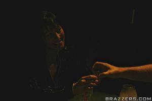 Original 900 px/ 599 px