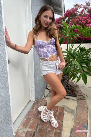 Original 2000 px/ 3000 px