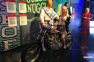 Original 3000 px/ 2000 px