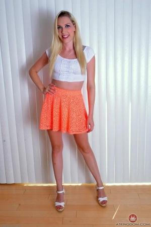 Original 681 px/ 1024 px