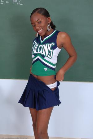 Original 1031 px/ 1536 px