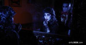 Original 4096 px/ 2160 px