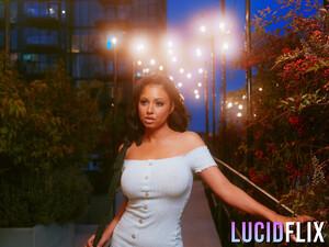 Original 3000 px/ 2252 px