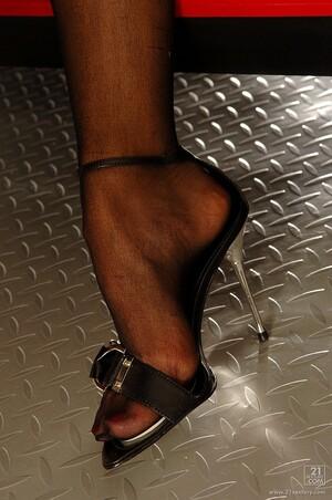 Original 850 px/ 1280 px