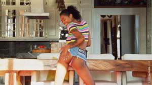 Original 5760 px/ 3240 px