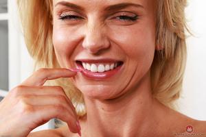 Original 3000 px/ 2001 px