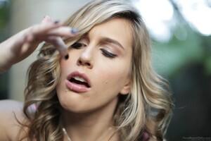 Original 1920 px/ 1280 px