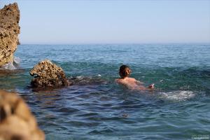 Original 4000 px/ 2668 px