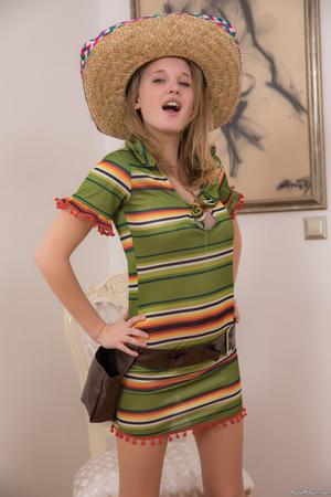 Original 4480 px/ 6720 px