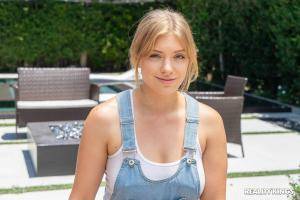 Original 3000 px/ 2000 px