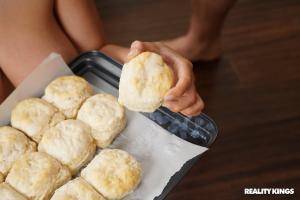 Original 2999 px/ 2000 px