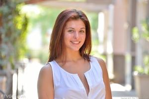 Original 1600 px/ 1064 px