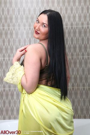 Original 3200 px/ 4800 px