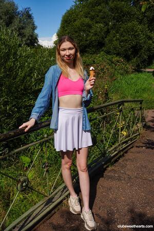 Original 4000 px/ 6000 px