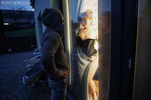 Original 3000 px/ 2000 px