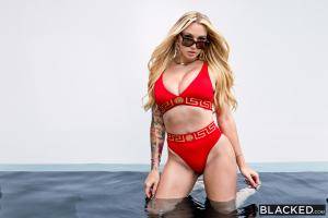 Original 2999 px/ 2000 px