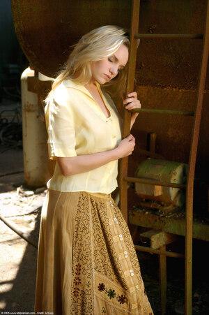 Original 1021 px/ 1536 px