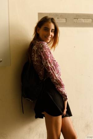 Original 1280 px/ 1920 px