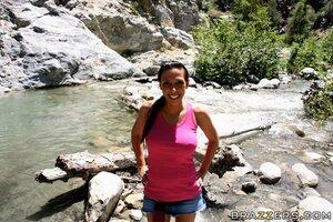 Original 900 px/ 600 px