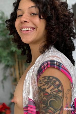 Original 2000 px/ 3000 px