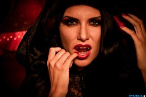 Original 3000 px/ 2000 px