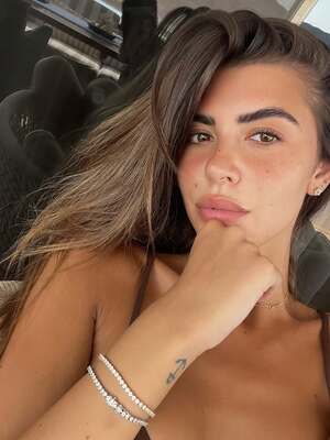 Original 640 px/ 853 px