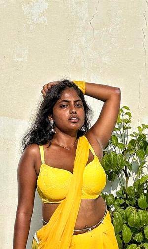 Original 381 px/ 640 px