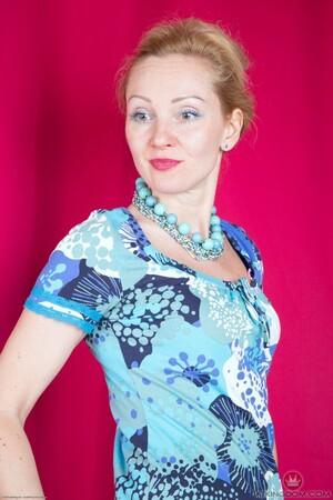 Original 682 px/ 1024 px