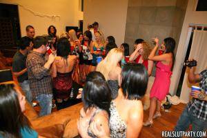 Original 3840 px/ 2560 px