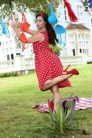 Original 1663 px/ 2495 px