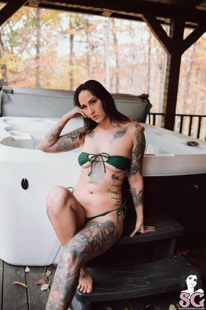 #SuicideGirls Niffler - On The Edge