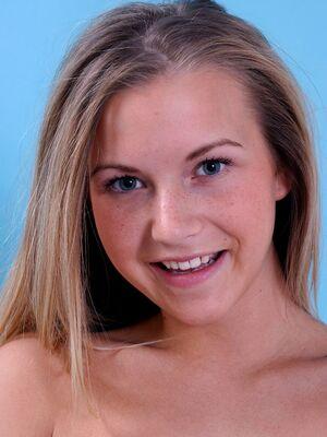 Original 768 px/ 1024 px