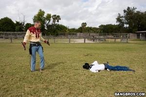 Original 800 px/ 533 px