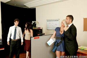 Original 900 px/ 599 px