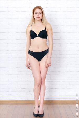 Original 2907 px/ 4360 px