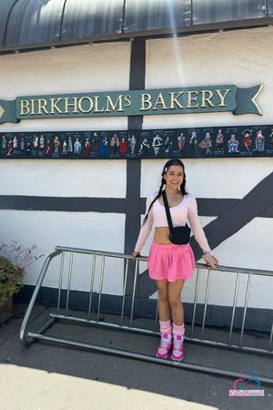 Original 2000 px/ 3000 px