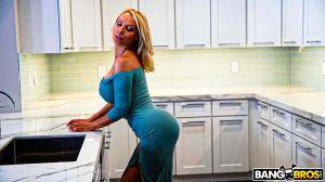 Original 2000 px/ 1125 px