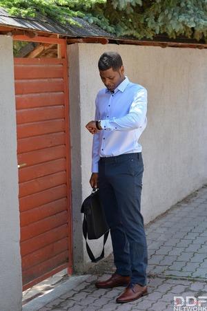 Original 1728 px/ 2592 px