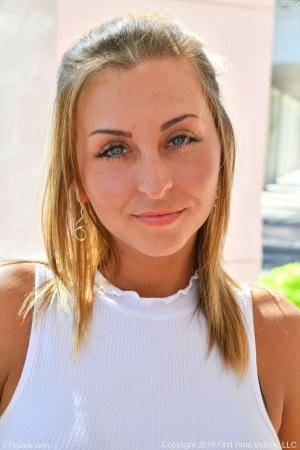 Original 852 px/ 1280 px