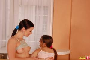 Original 1600 px/ 1064 px