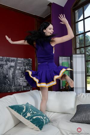 Original 2000 px/ 3000 px