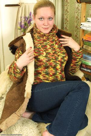 Original 682 px/ 1024 px