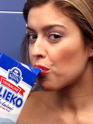 Original 768 px/ 1024 px