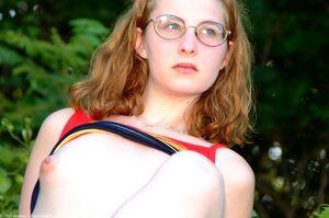 Original 973 px/ 645 px