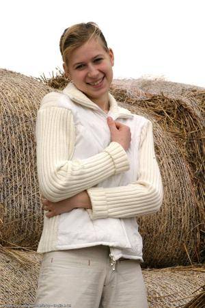 Original 682 px/ 1024 px